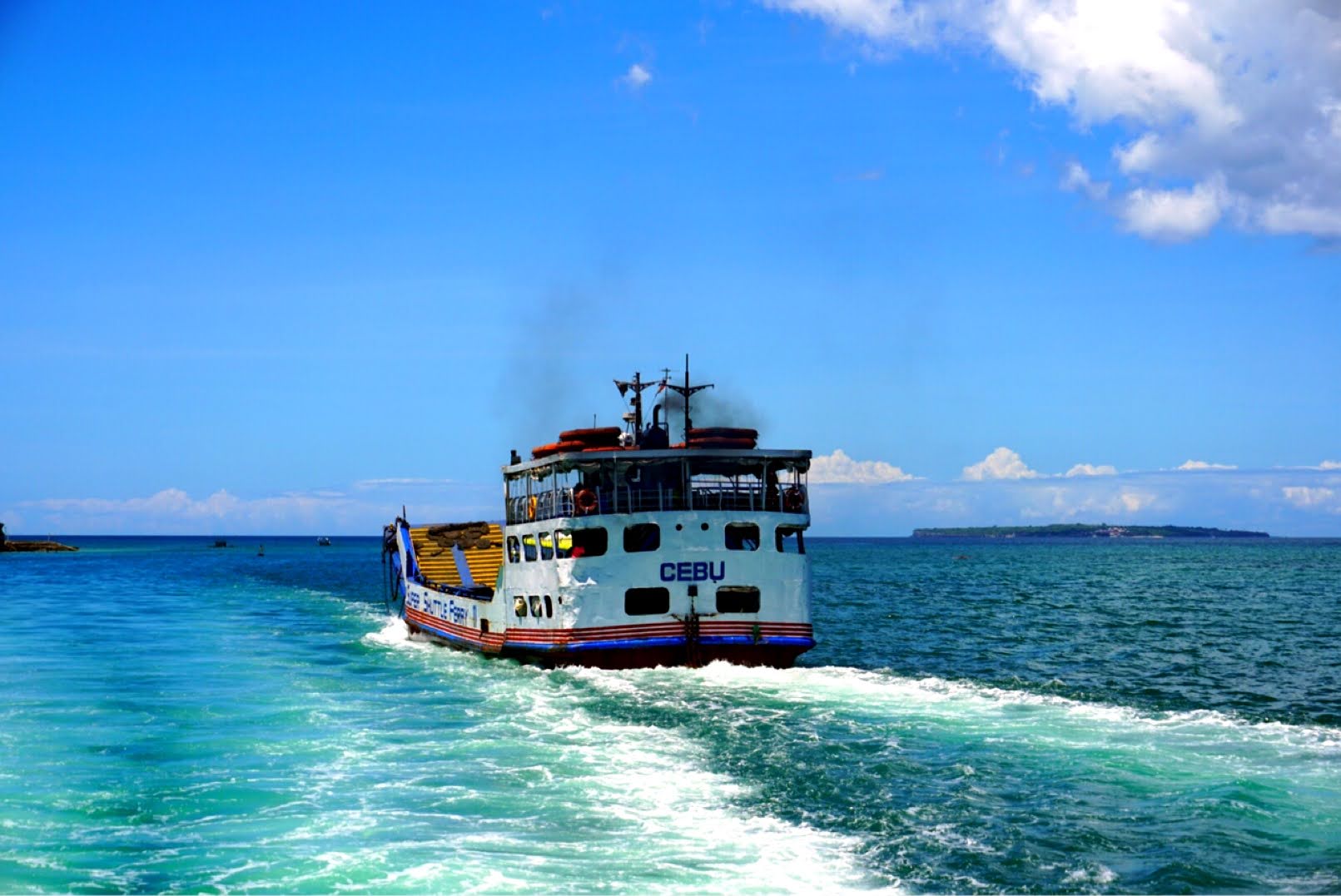 セブ島からマラパスクア島とバンタヤン島に長距離バスとフェリーとチャーターボートで移動する方法 セブ北部の離島周遊 わたしの島旅